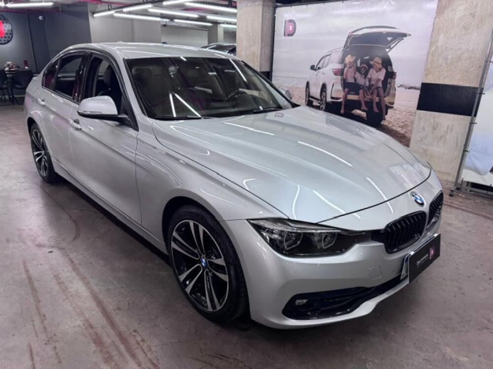 BMW 320i