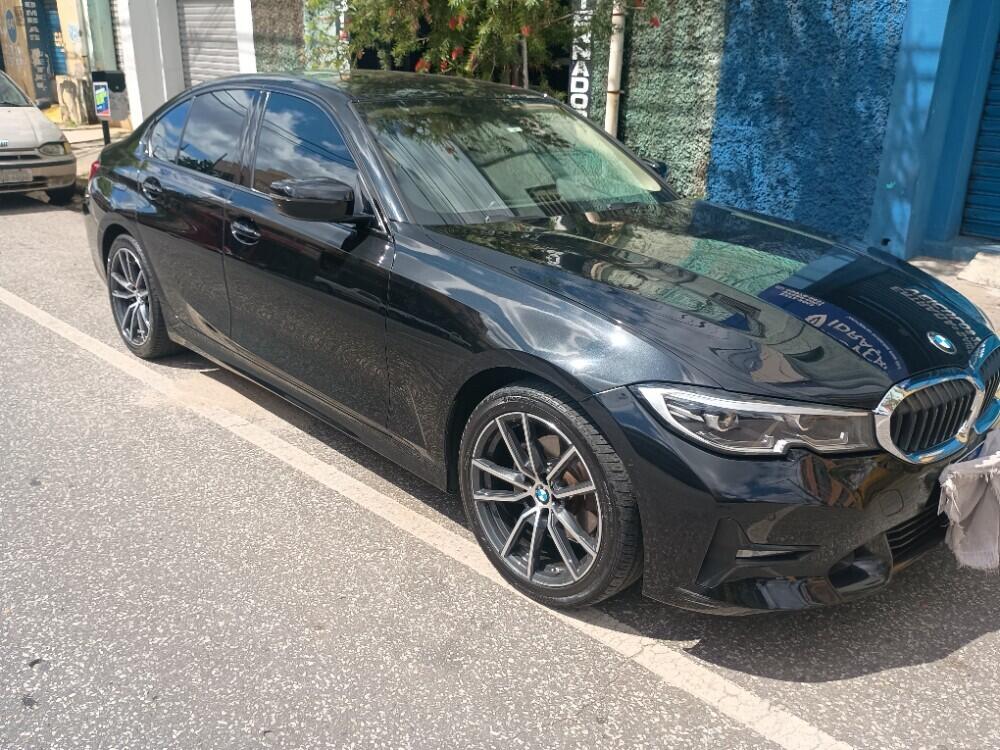 BMW 320i