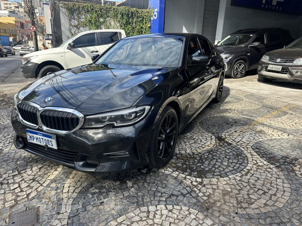 BMW 320i