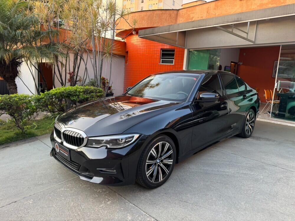 BMW 320i