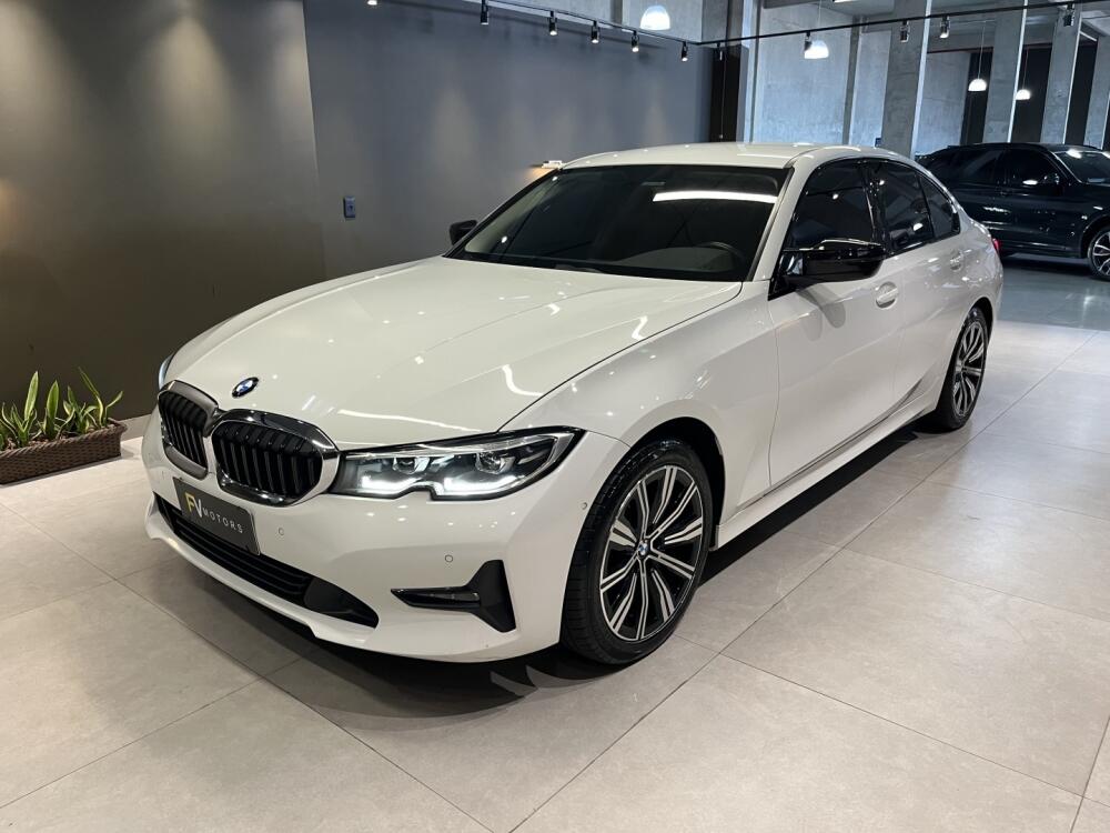 BMW 320i