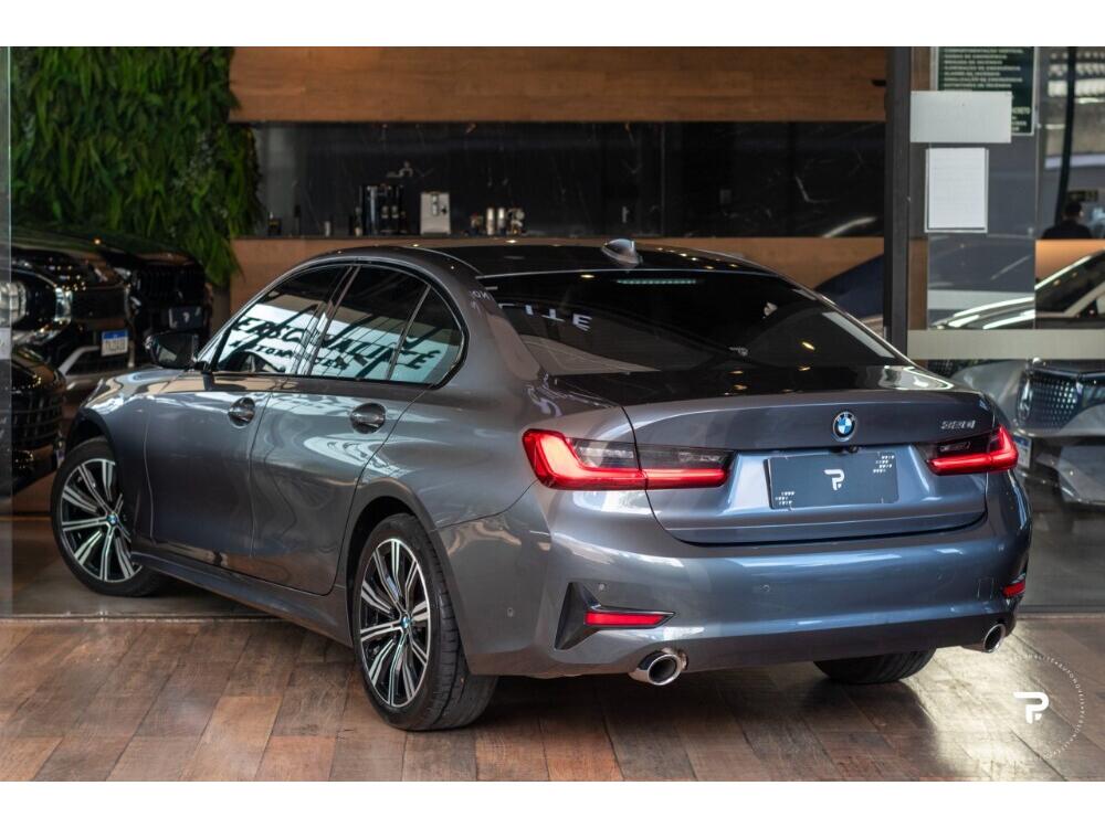 BMW 320i