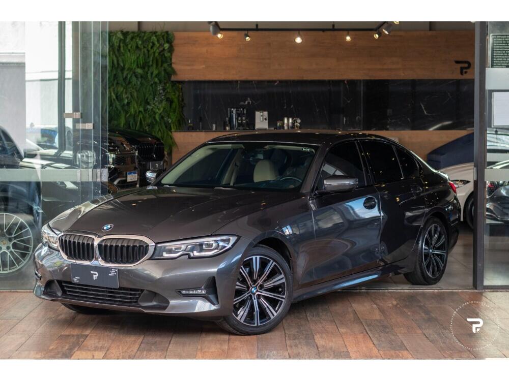 BMW 320i