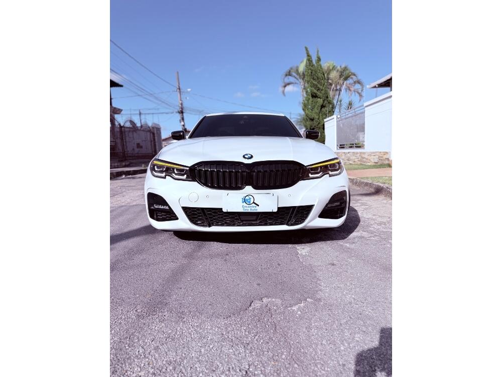 BMW 320i