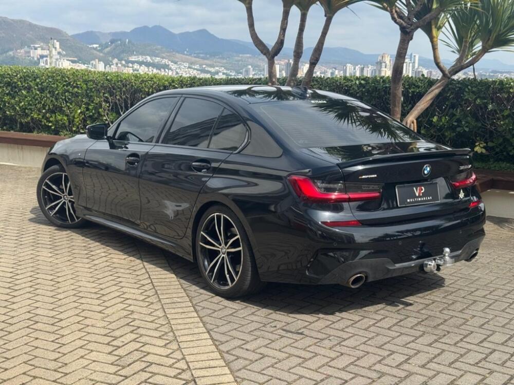 BMW 320i