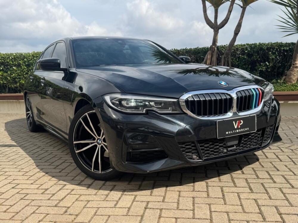 BMW 320i