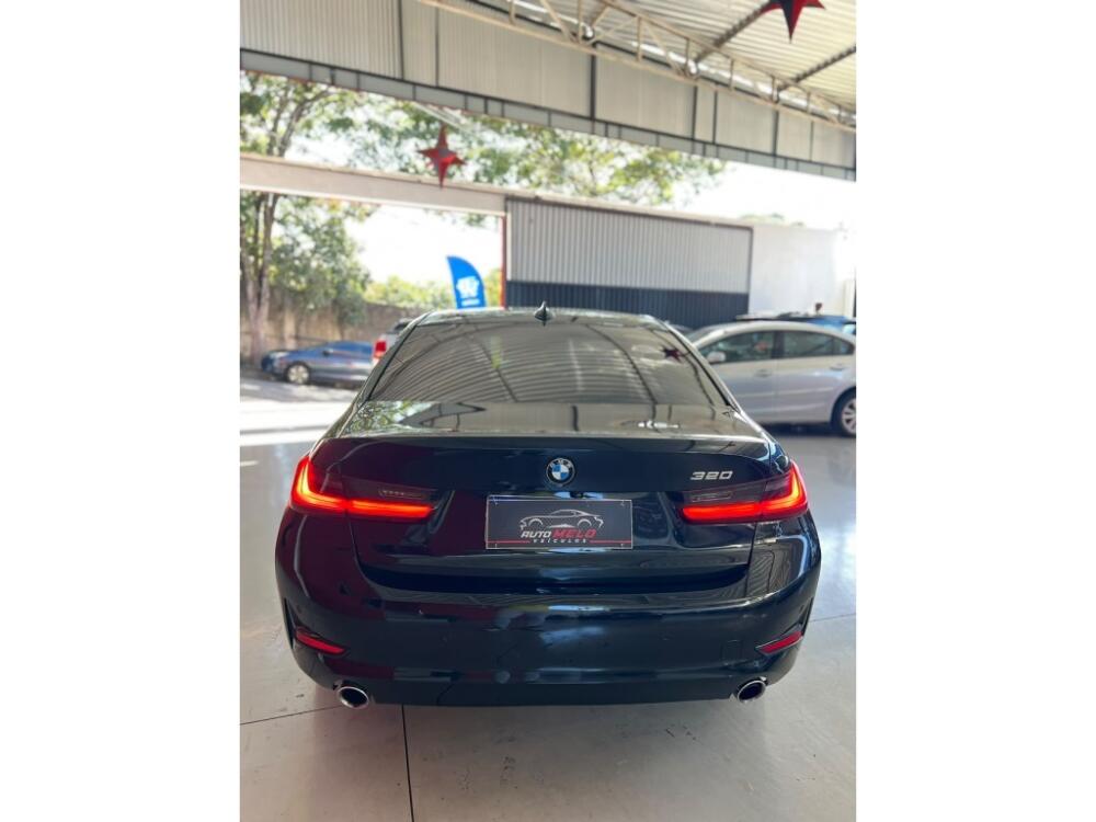 BMW 320i