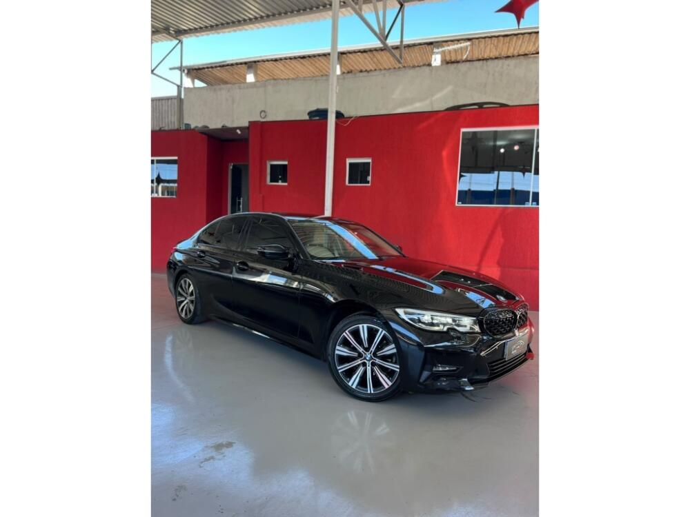 BMW 320i