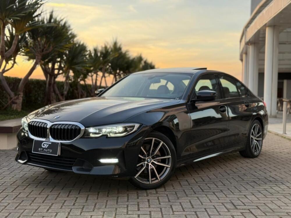 BMW 320i