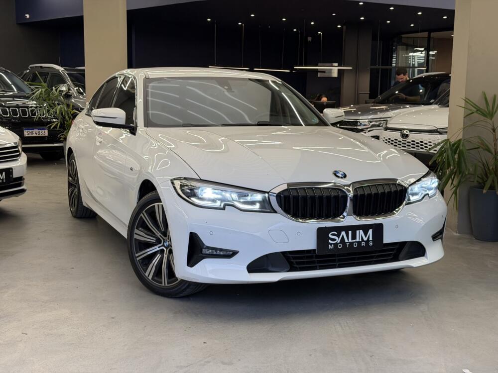 BMW 320i