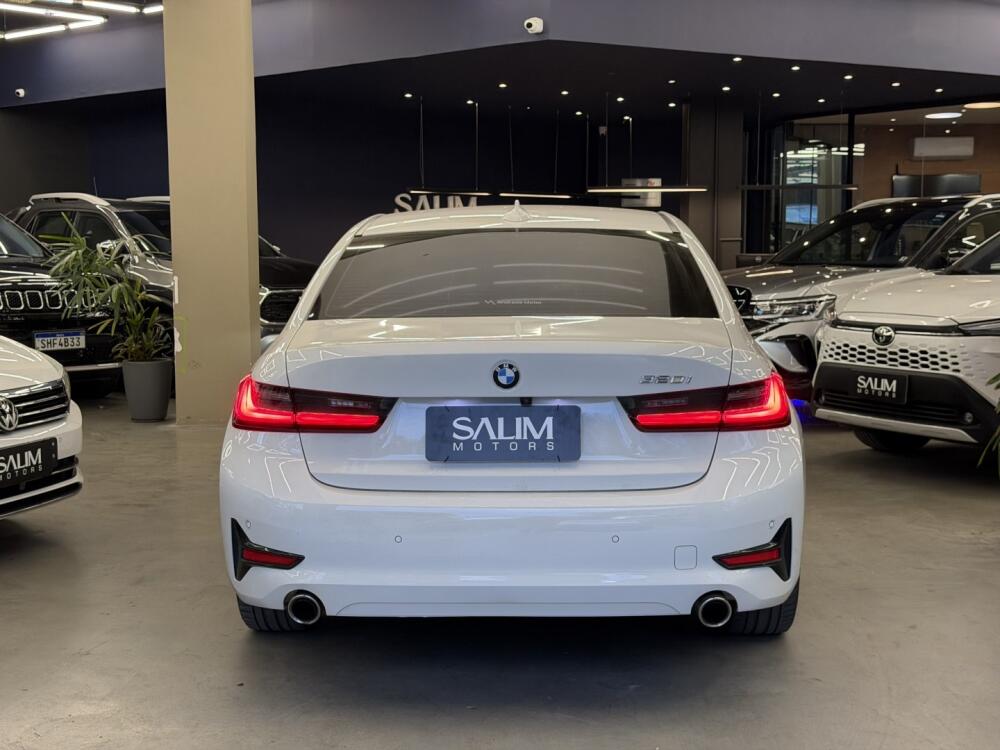 BMW 320i
