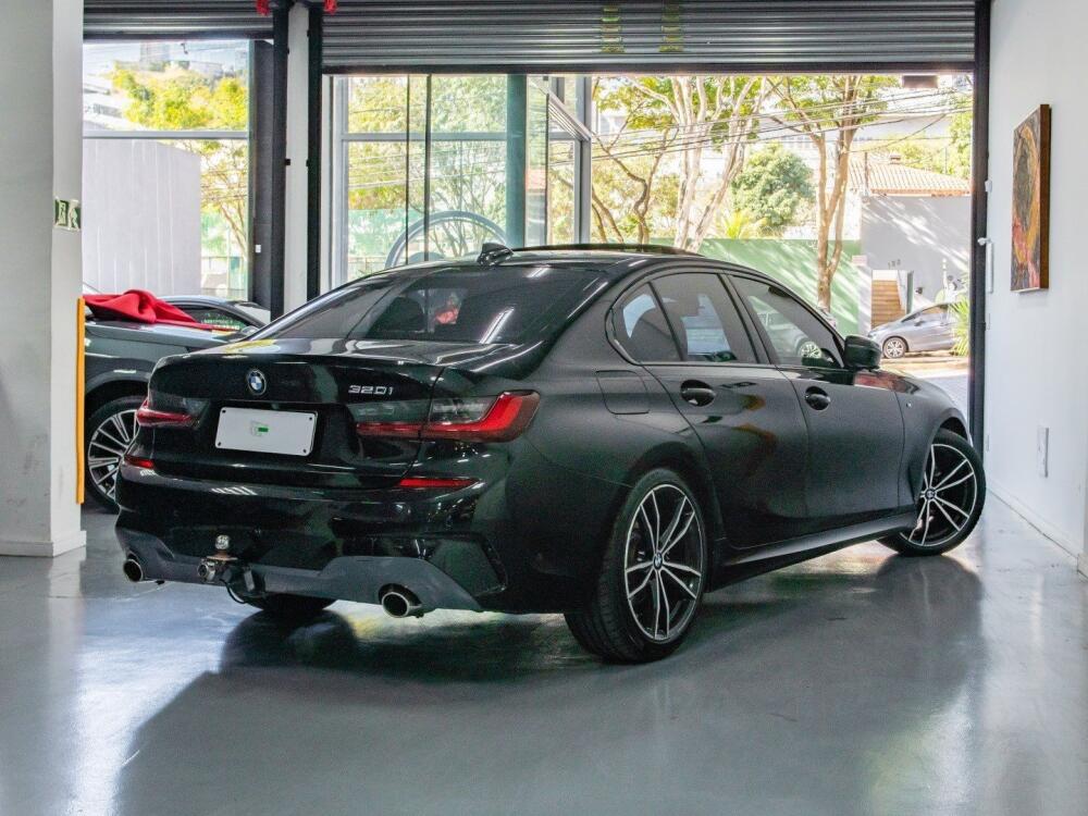 BMW 320i