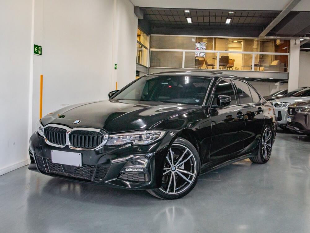 BMW 320i
