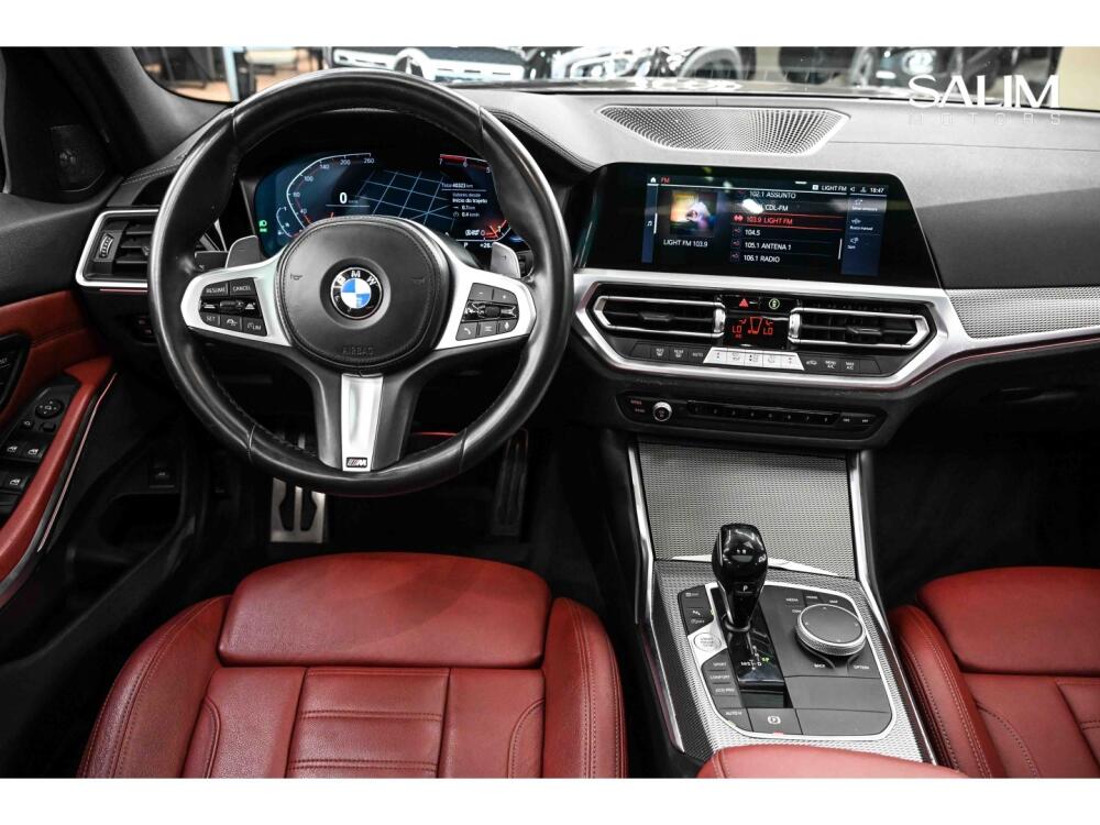 BMW 320i