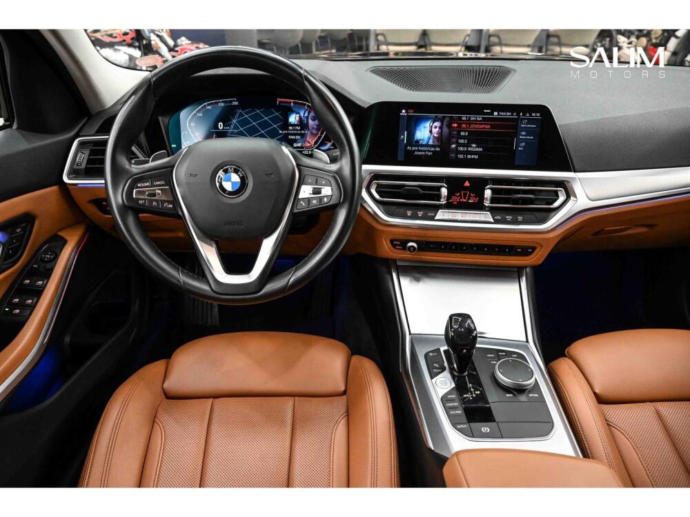 BMW 320i