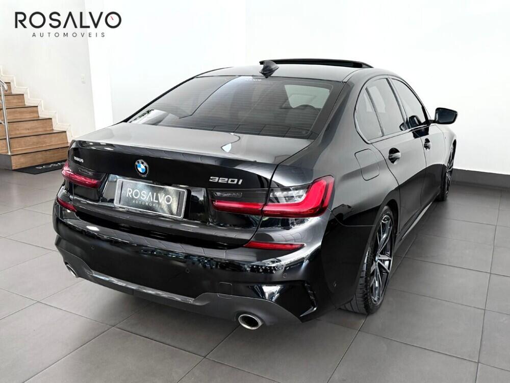 BMW 320i