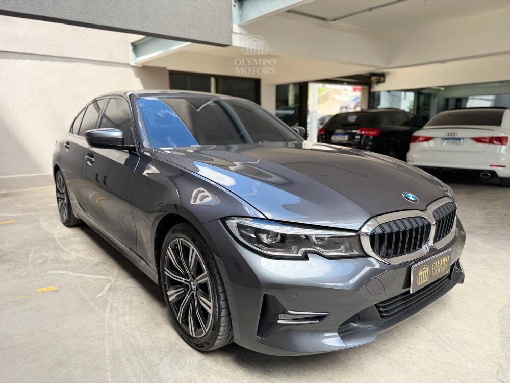 BMW 320i