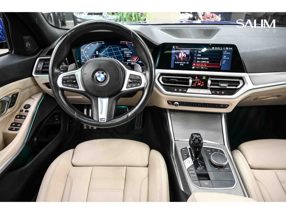BMW 320i