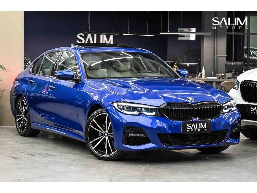 BMW 320i
