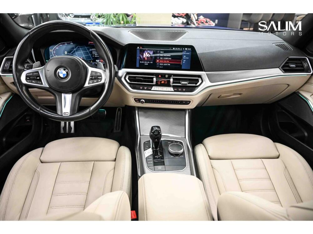 BMW 320i
