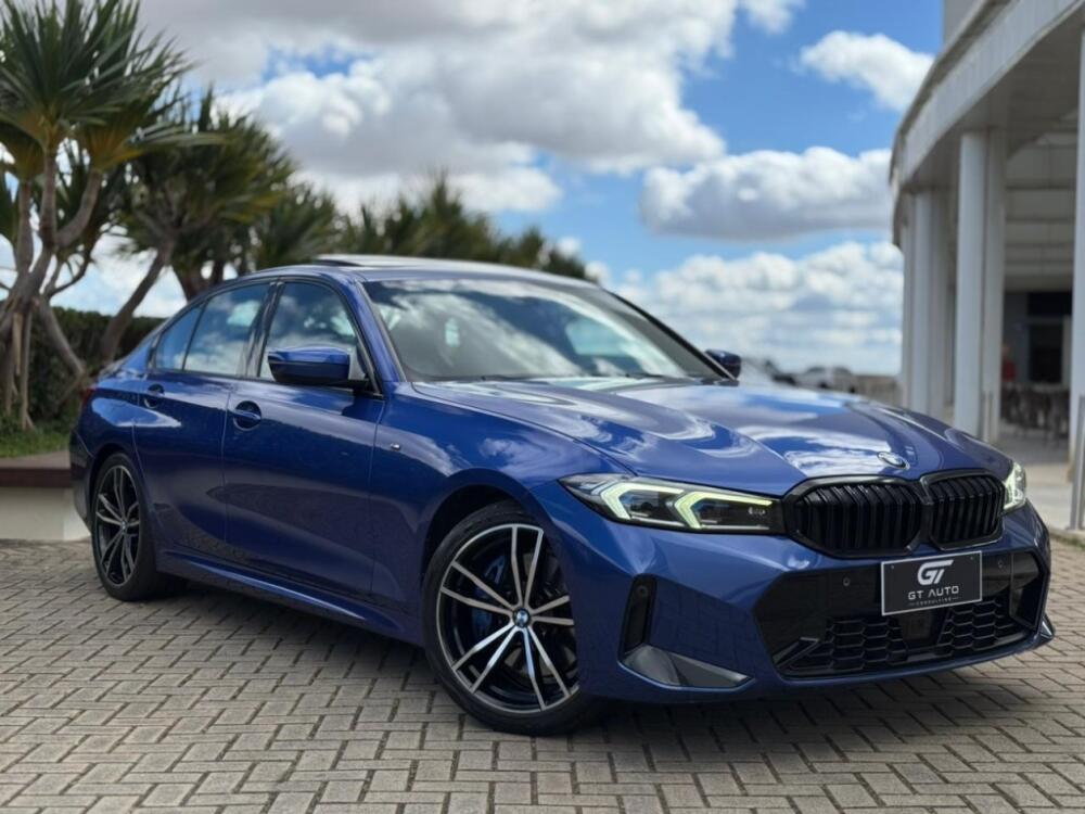 BMW 320i