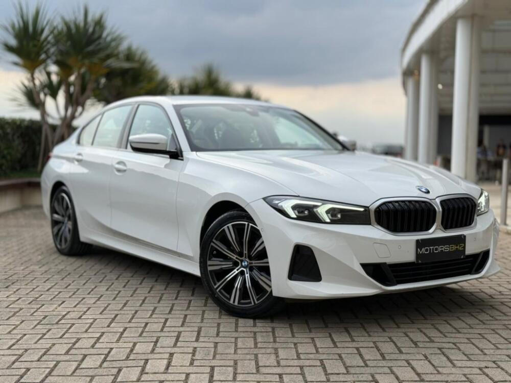 BMW 320i