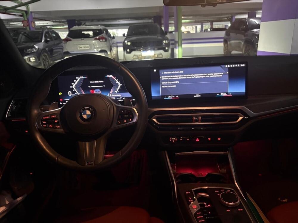 BMW 320i