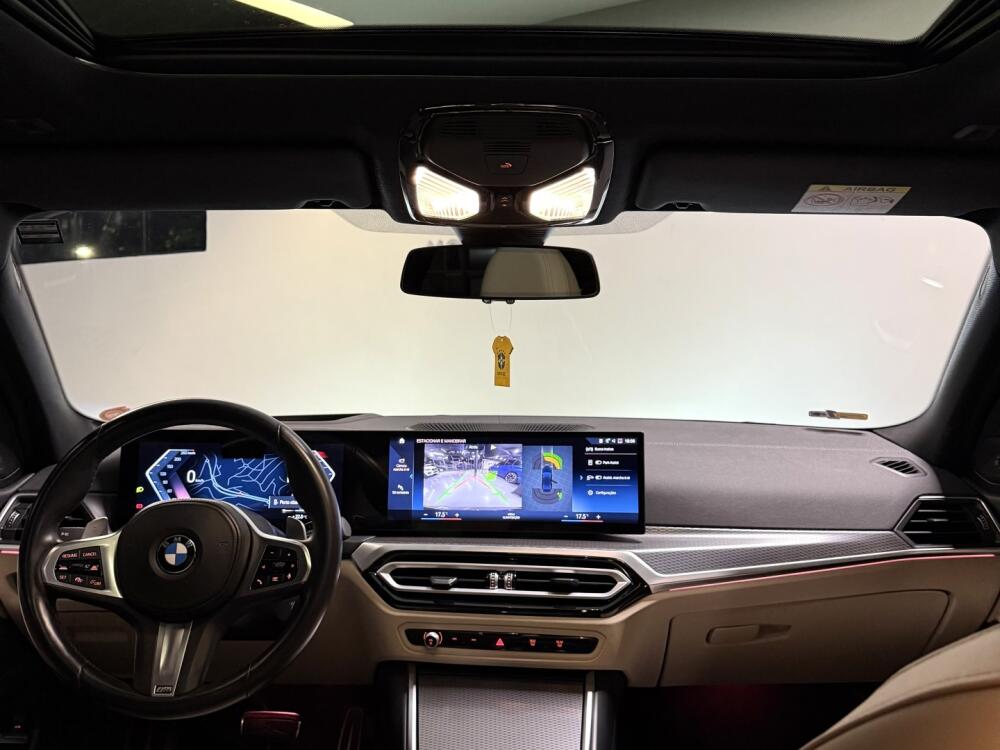 BMW 320i