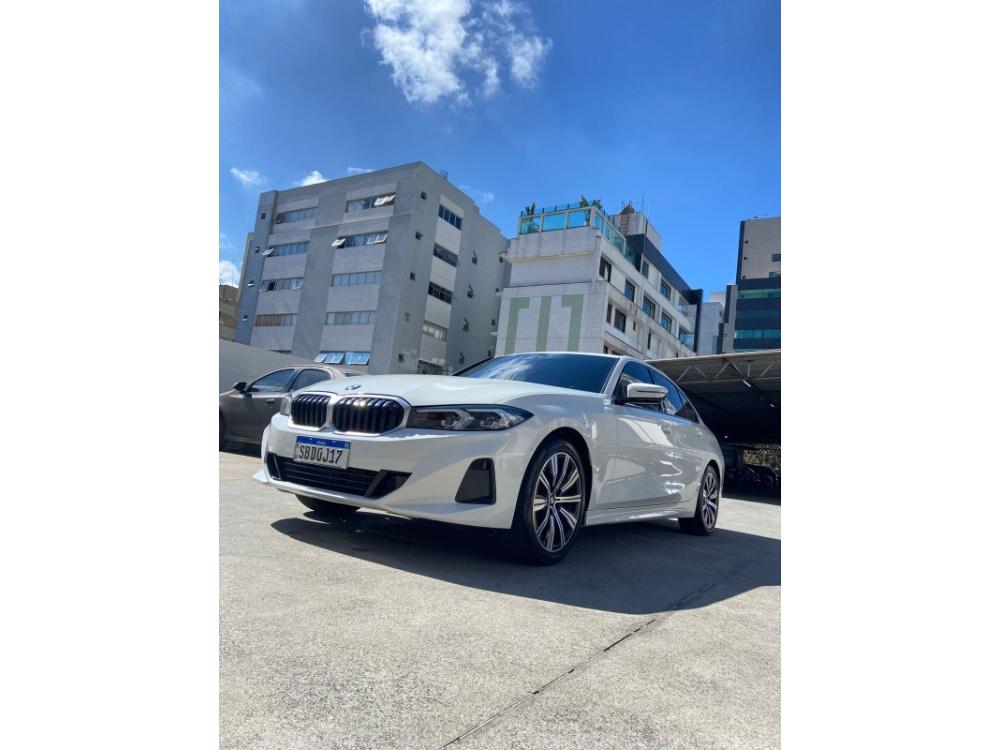 BMW 320i