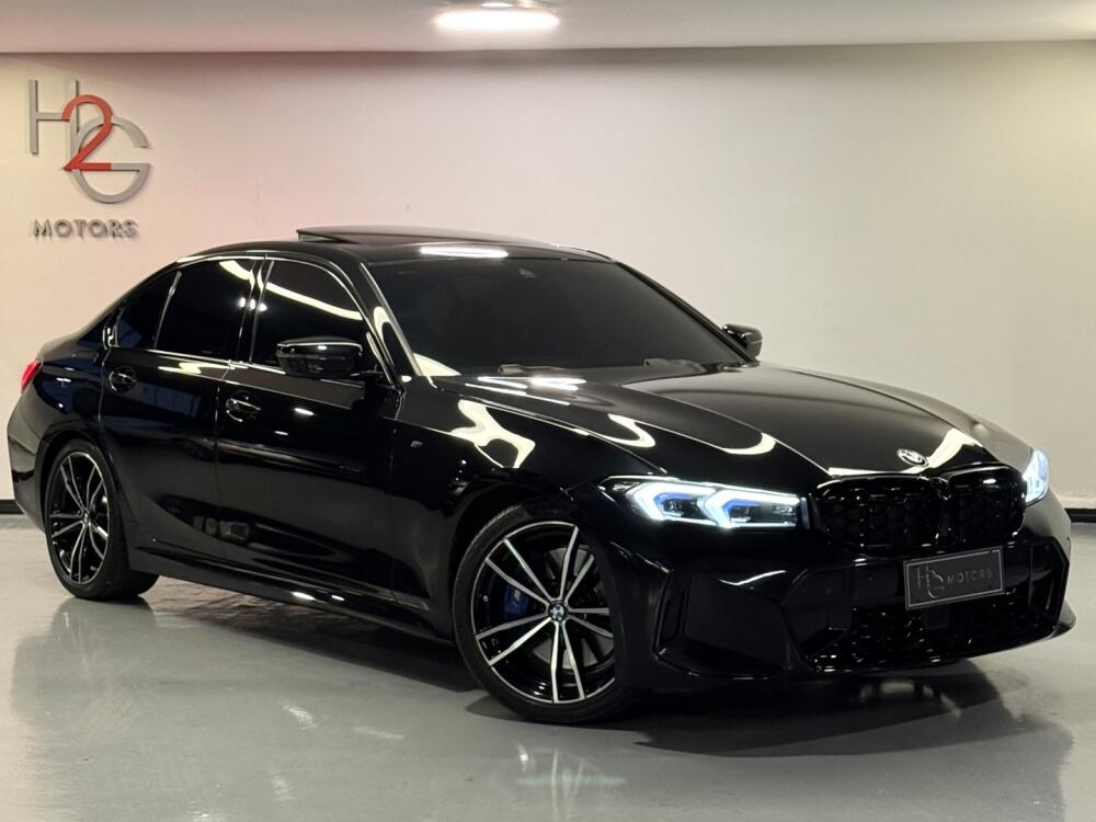 BMW 320i