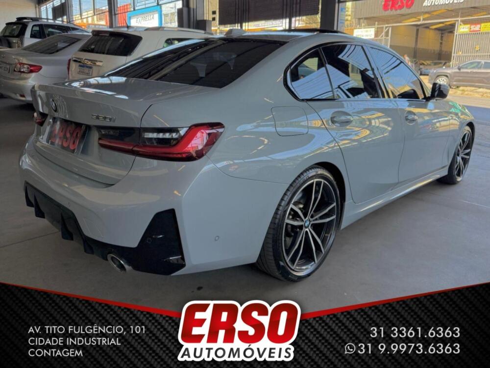 BMW 320i