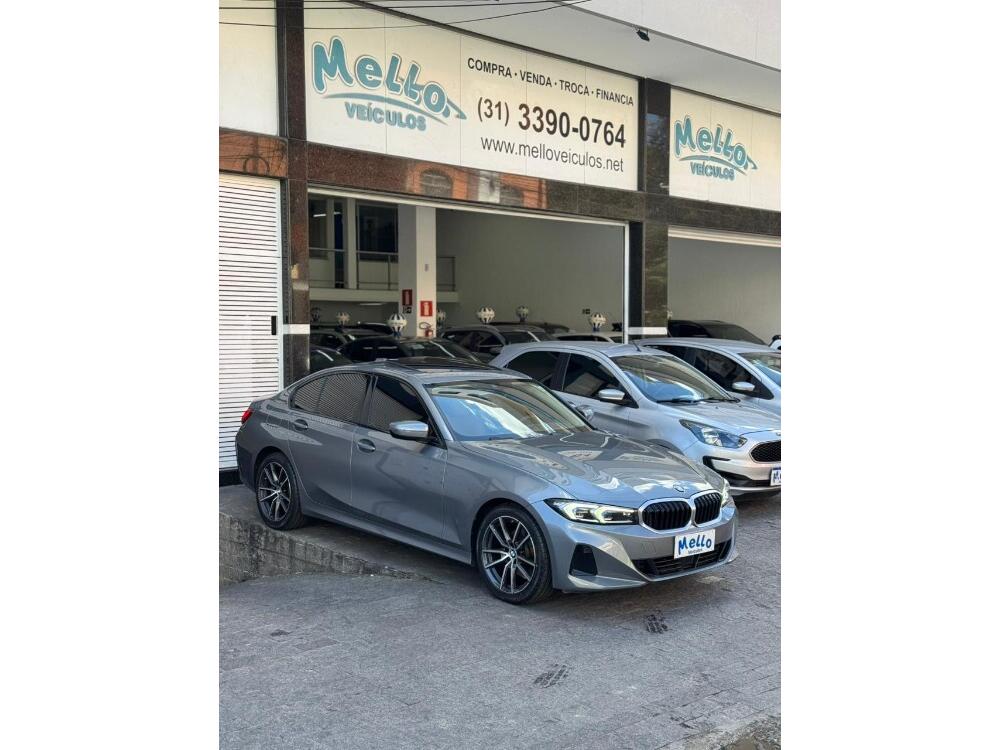 BMW 320i