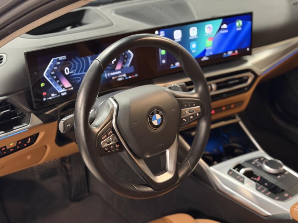 BMW 320i