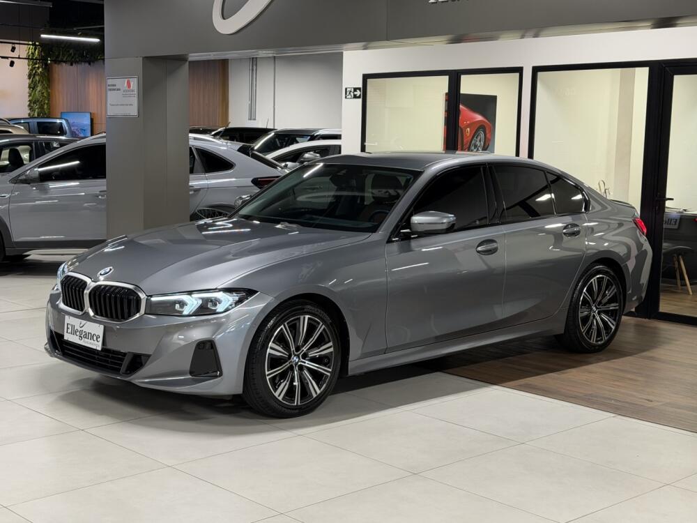 BMW 320i