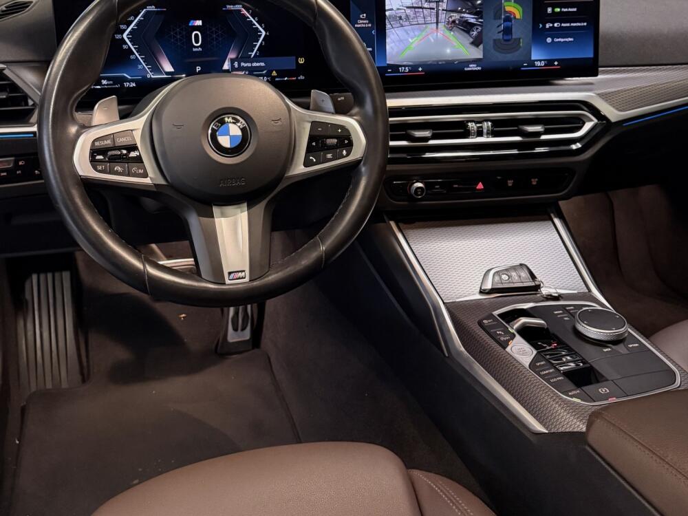 BMW 320i