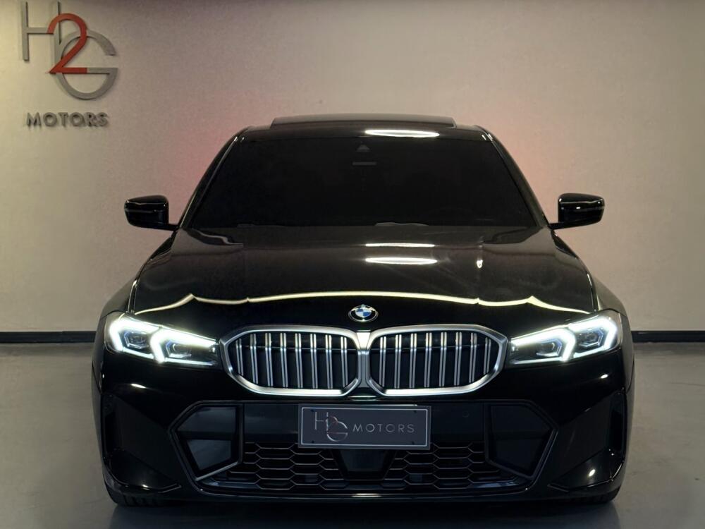 BMW 320i
