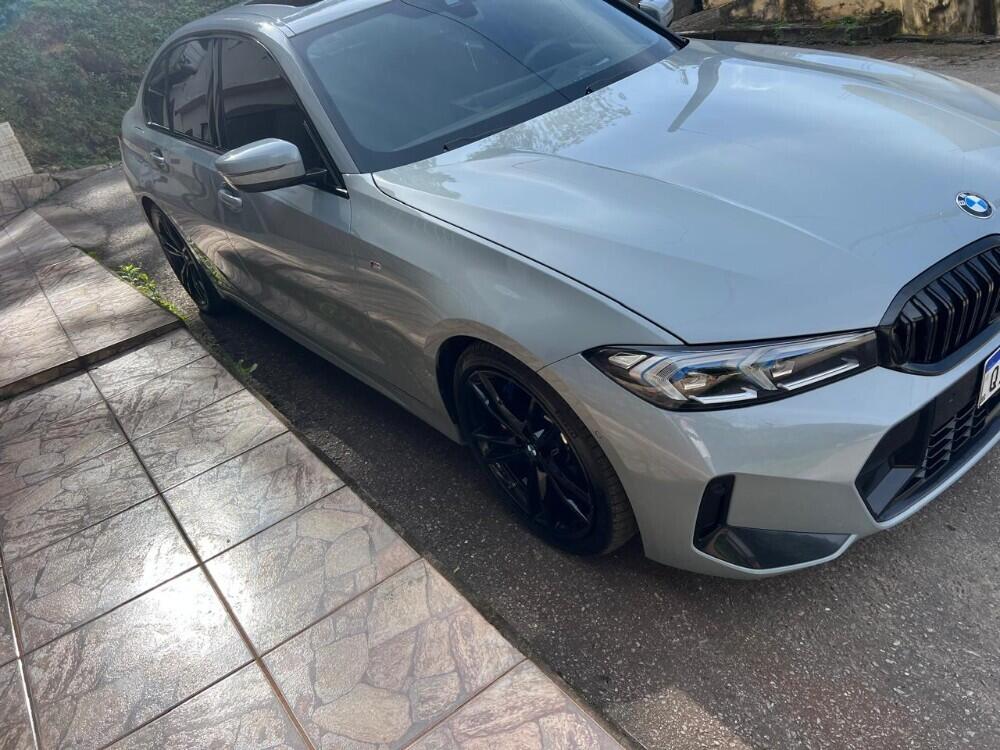 BMW 320i