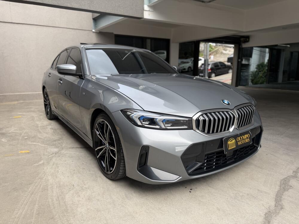BMW 320i