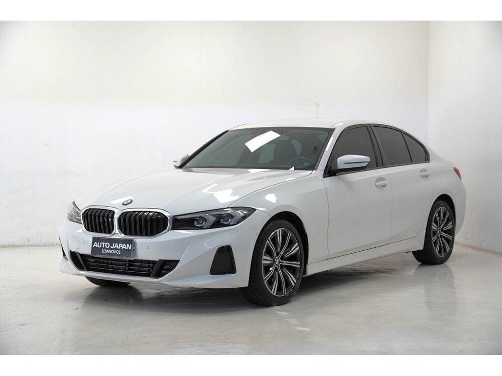BMW 320i
