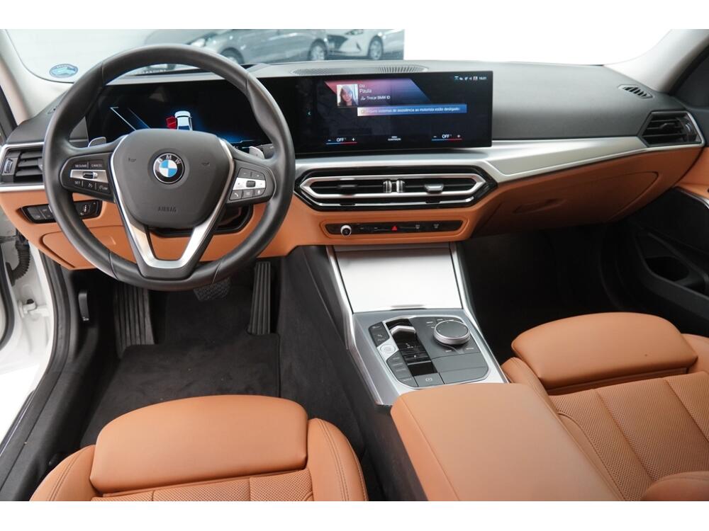 BMW 320i