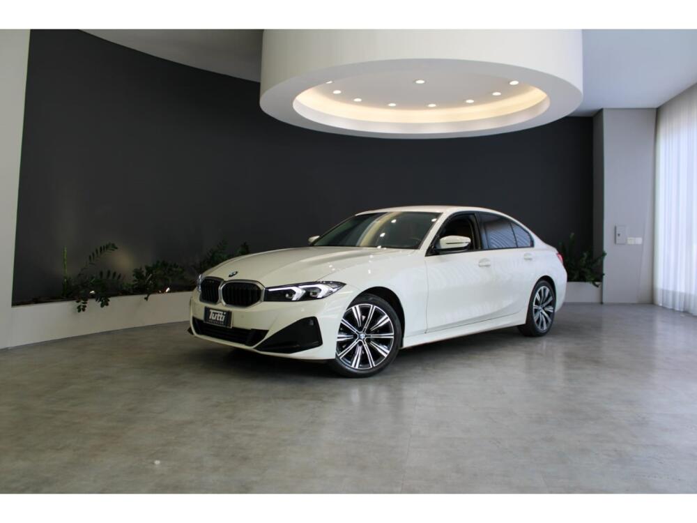 BMW 320i
