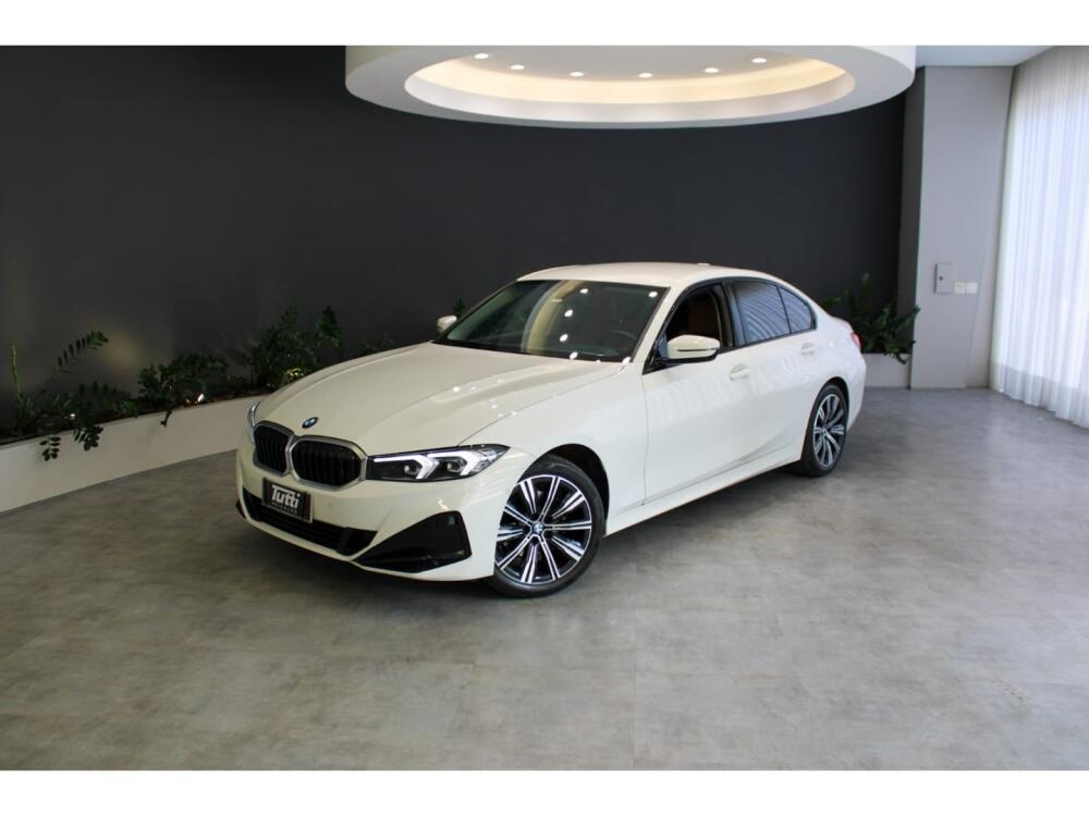 BMW 320i