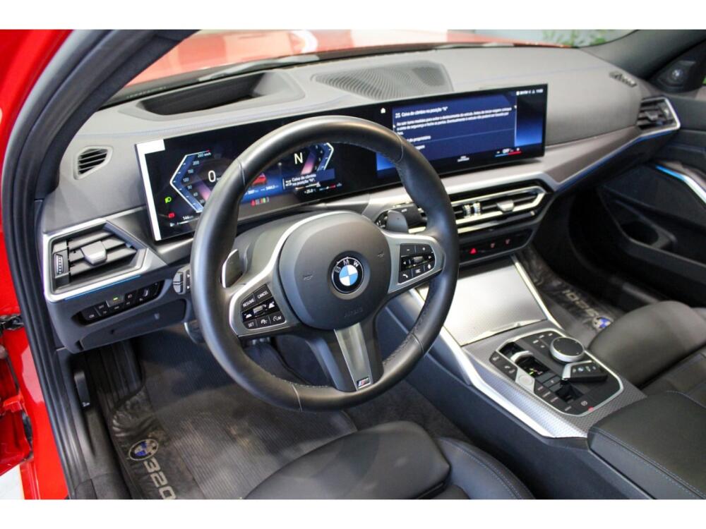 BMW 320i