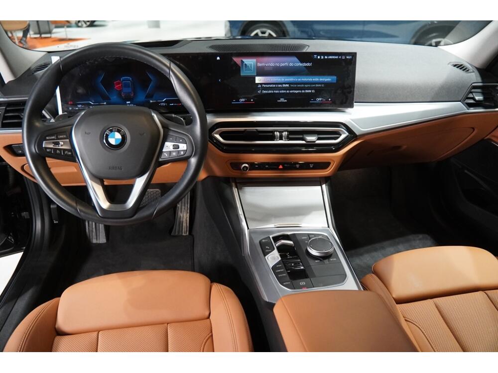 BMW 320i