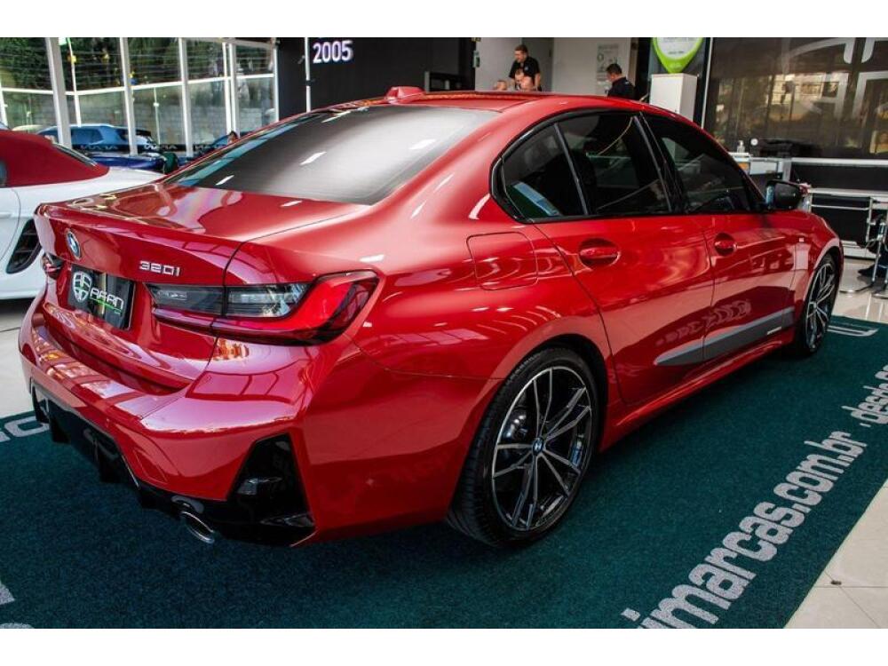 BMW 320i
