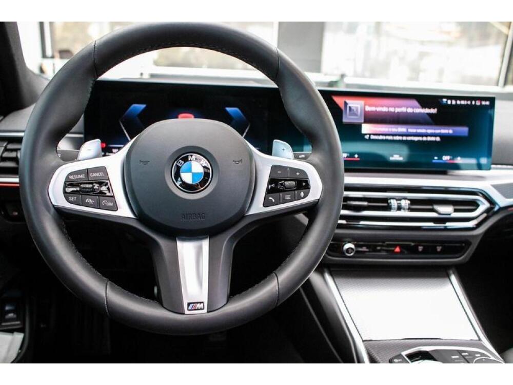 BMW 320i