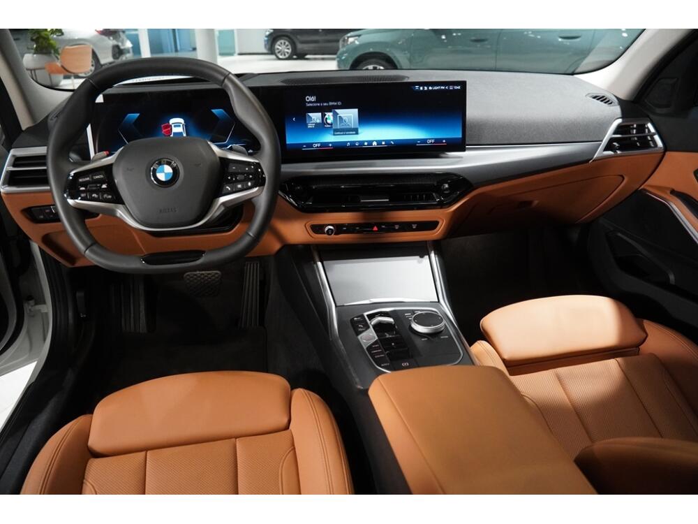BMW 320i