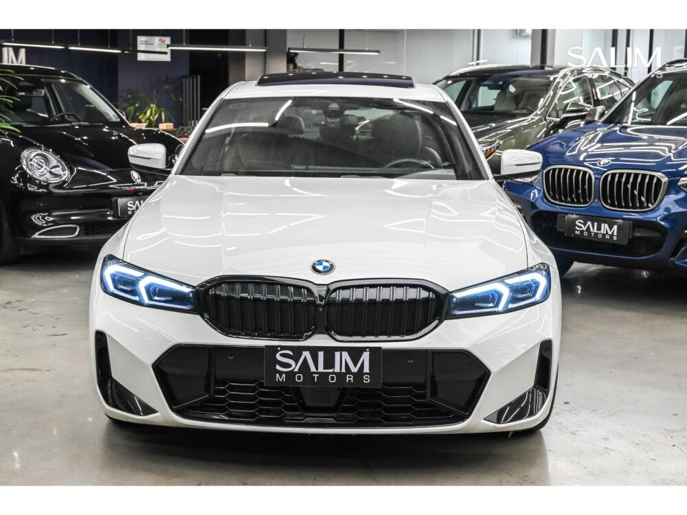 BMW 320i