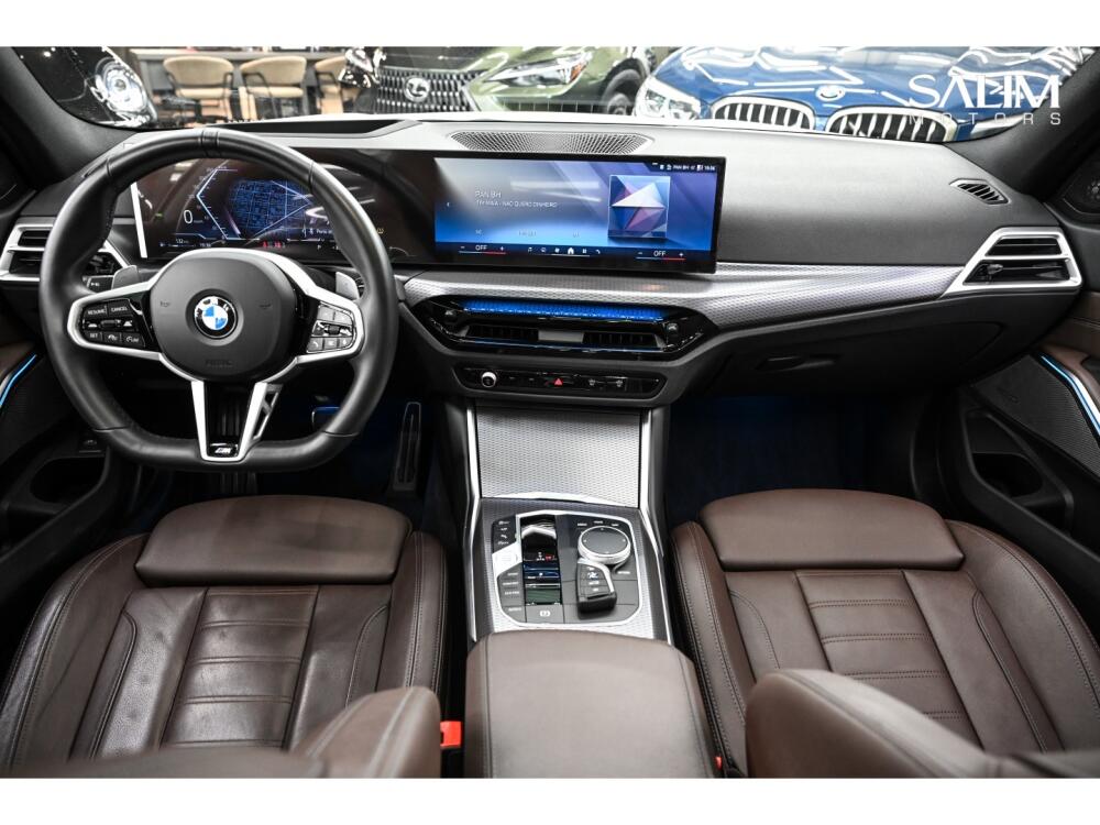BMW 320i
