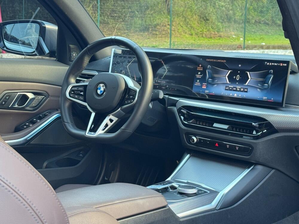 BMW 320i